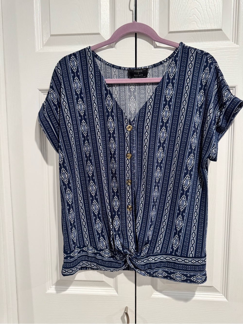 Flower & Feather Flowy Navy Blue Button-Front Knot Hem Women’s Top